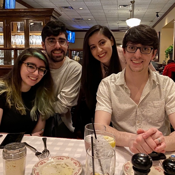 Meet your Posher, Alexis - Picture 5 of 5